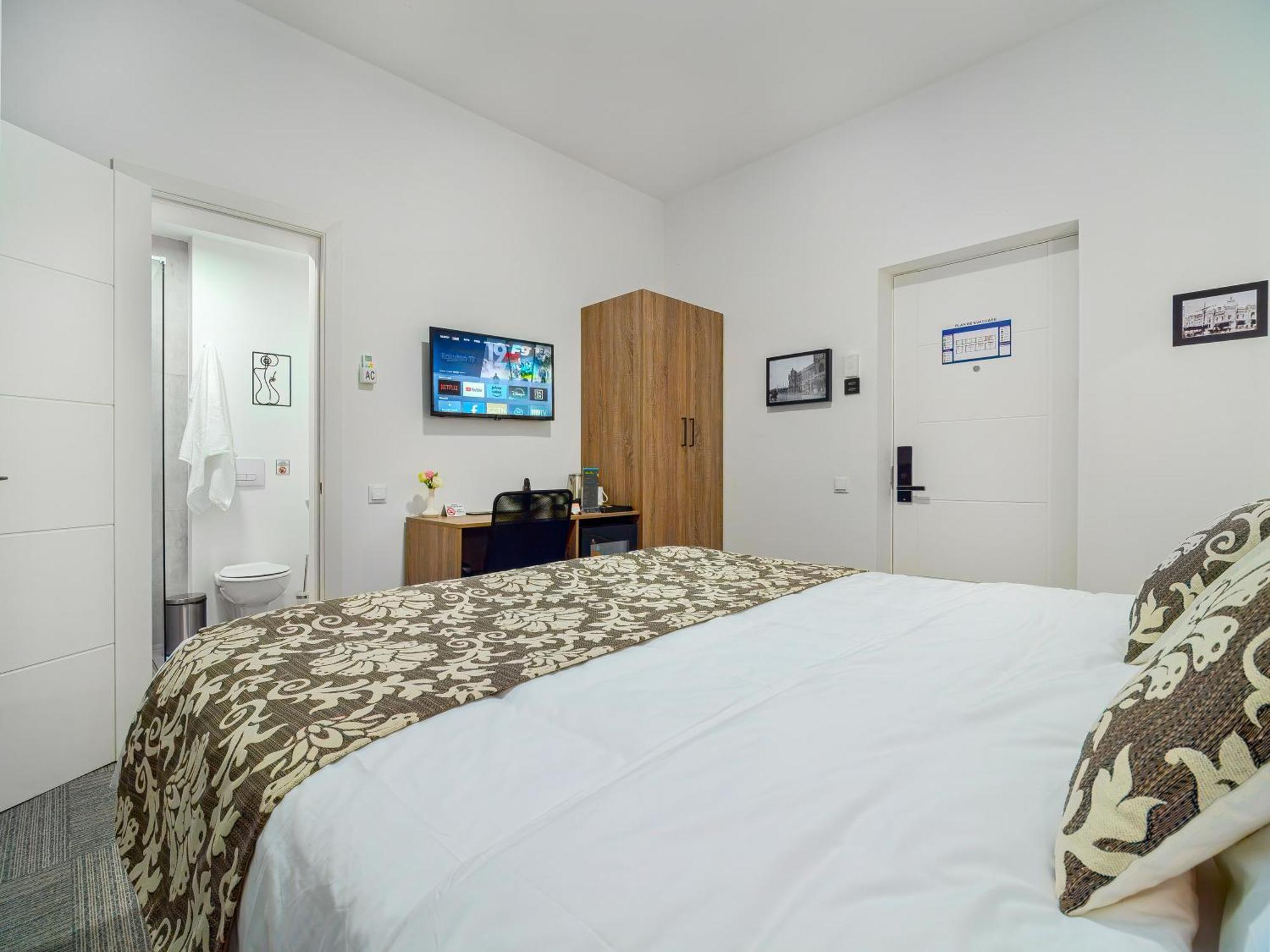 Ta Collection Hotel Chisinau Luaran gambar